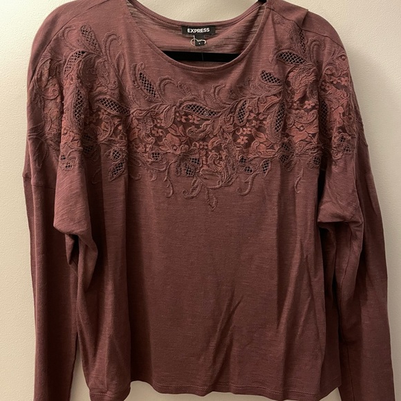 Express Long Sleeve Lace Tee Shirt L NWT - Picture 1 of 6